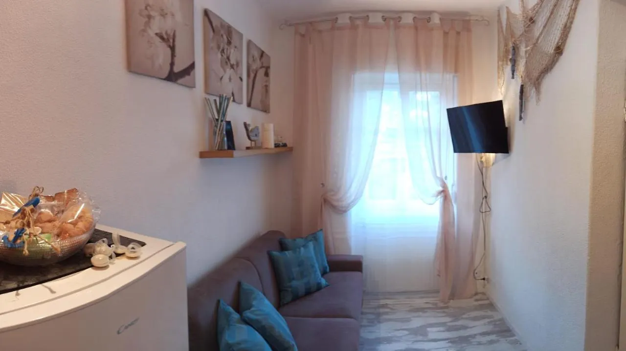 La Casetta Apartment Rapallo 0*,  Italy